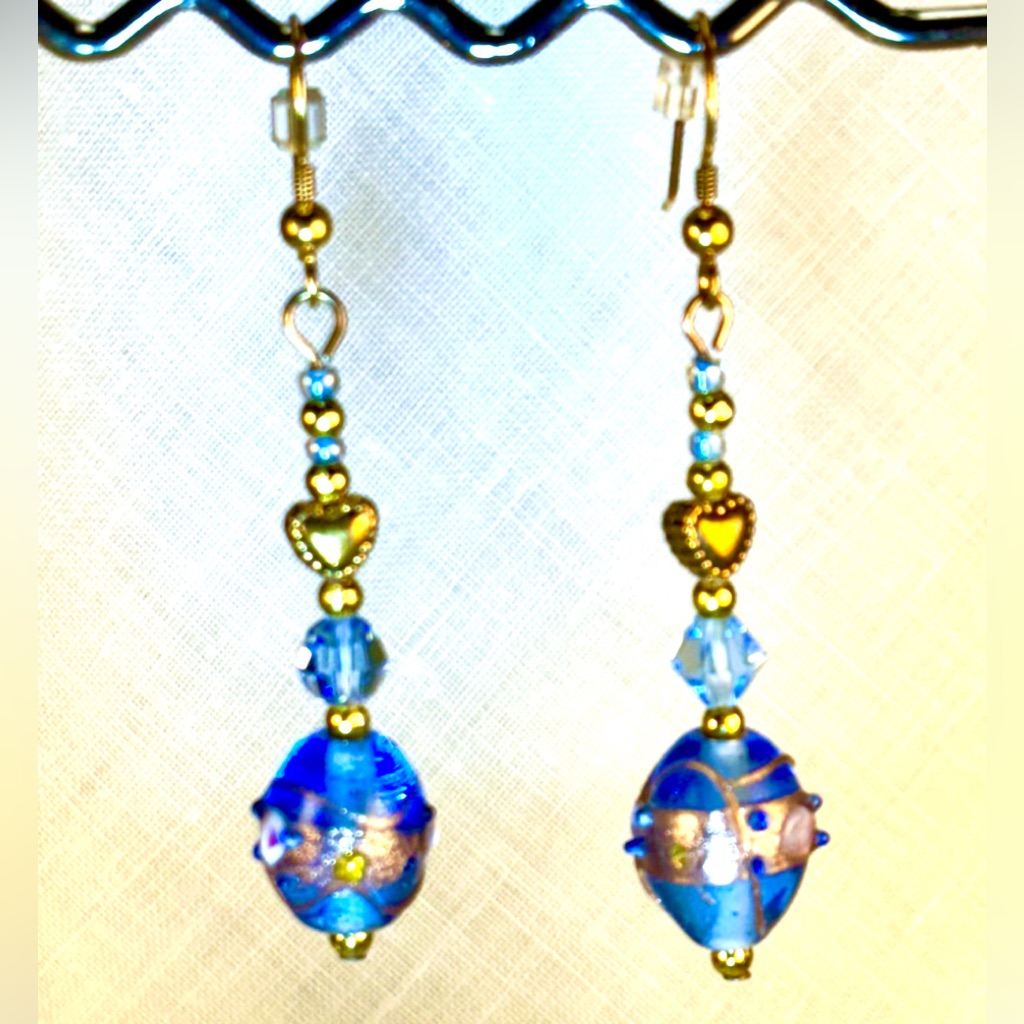 Earrings Pierced Handcrafted Unique Design Womens EmbellishedFaceted BlueGold 20$
